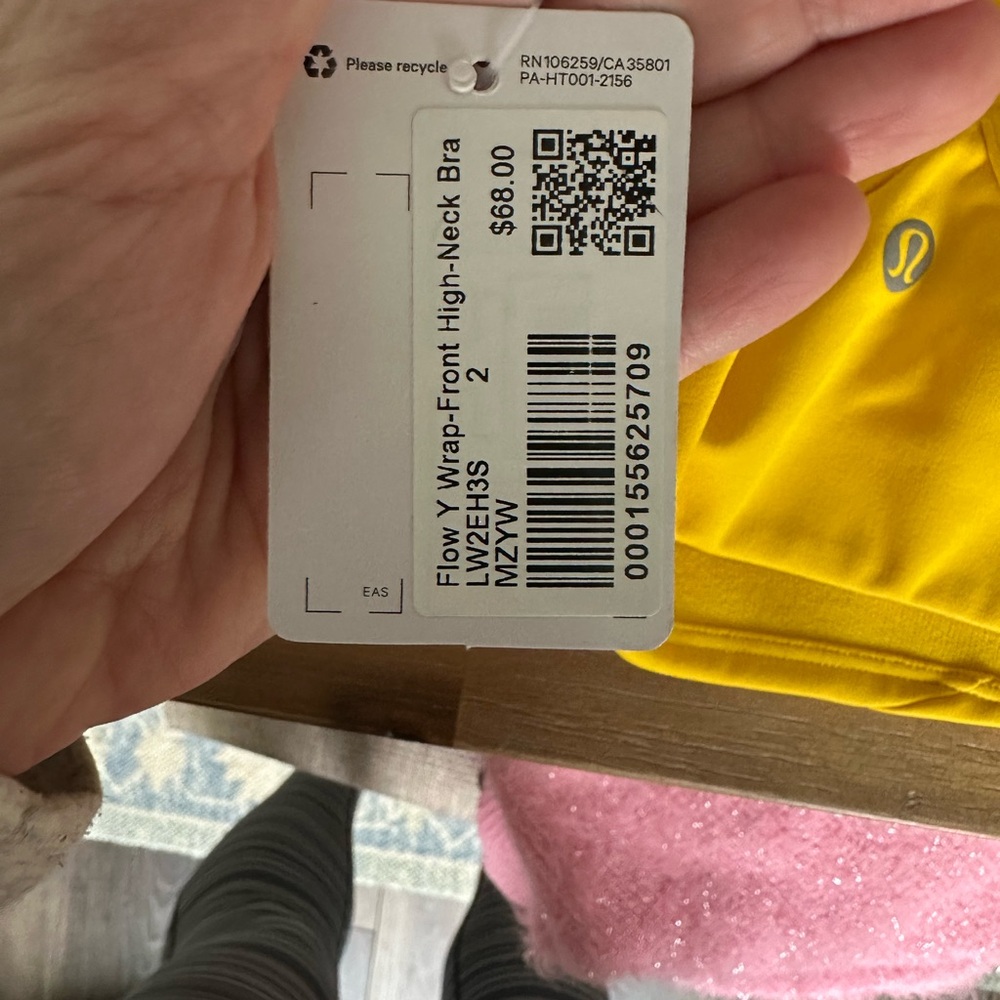 NWT Flow Y Lululemon Athletica Yellow High-Neck Bra - Picture 4 of 4